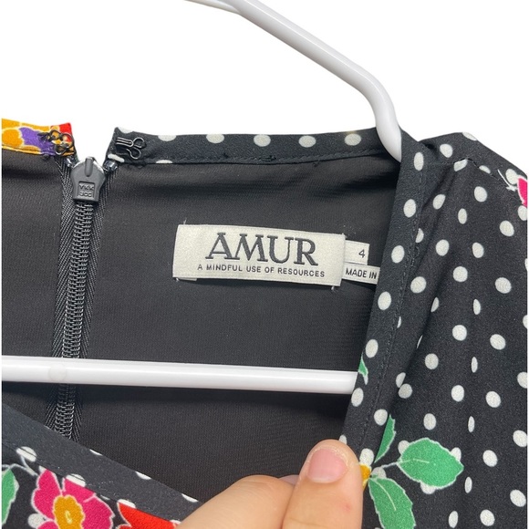 *BNWT* Women’s Amur Floral Blouse - Picture 5 of 5